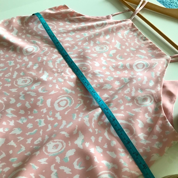 Dual-strap mini dress in pink - Picture 3 of 5